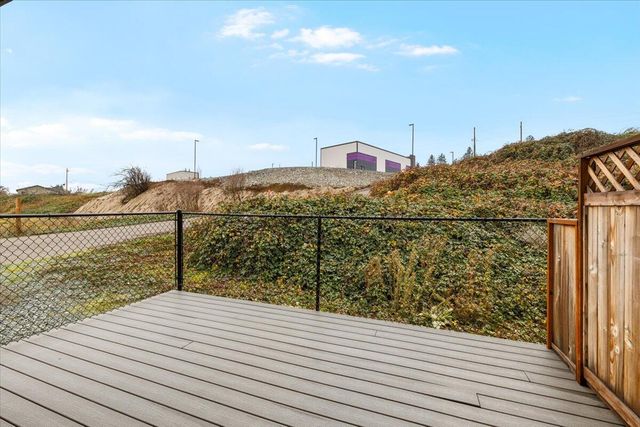 610 N Main Street APT 5A, Phoenix, OR 97535