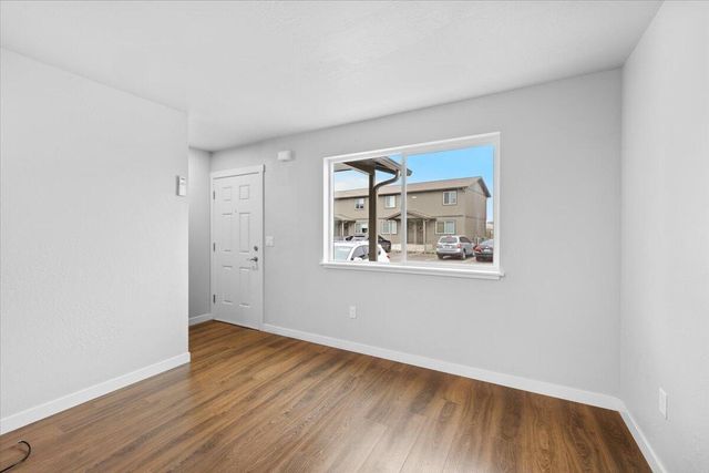 610 N Main Street APT 5A, Phoenix, OR 97535