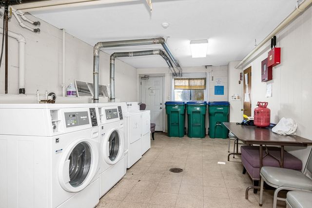 37 South St 10, Medford, MA 02155