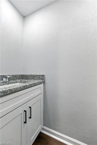 1322 Hoover AVE, Chesapeake, VA 23324