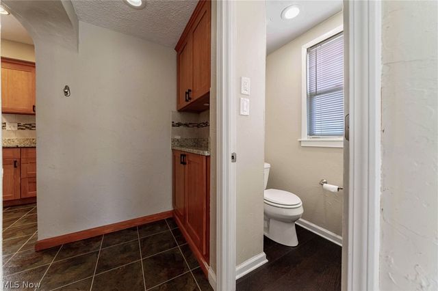 3598 Cedarbrook Road, University Heights, OH 44118