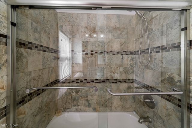 3598 Cedarbrook Road, University Heights, OH 44118