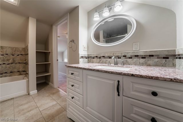 3598 Cedarbrook Road, University Heights, OH 44118