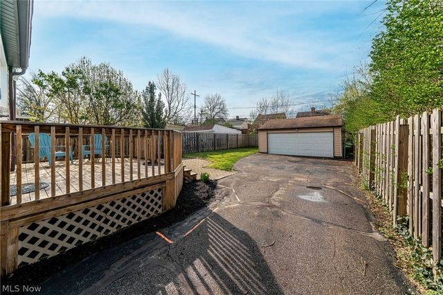 3598 Cedarbrook Road, University Heights, OH 44118