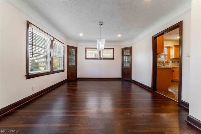 3598 Cedarbrook Road, University Heights, OH 44118