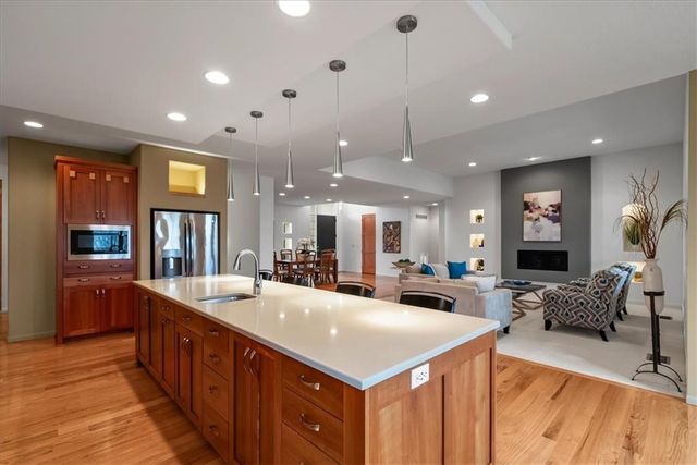 9896 Saddletop Street, Lenexa, KS 66227