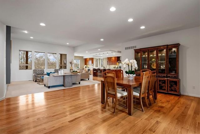 9896 Saddletop Street, Lenexa, KS 66227