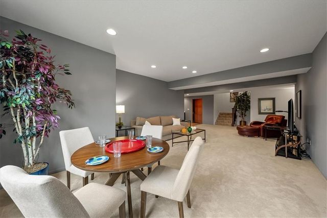 9896 Saddletop Street, Lenexa, KS 66227