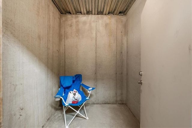 9896 Saddletop Street, Lenexa, KS 66227