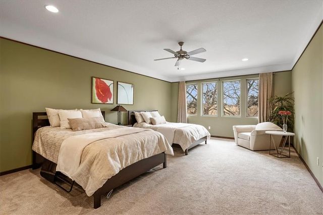 9896 Saddletop Street, Lenexa, KS 66227