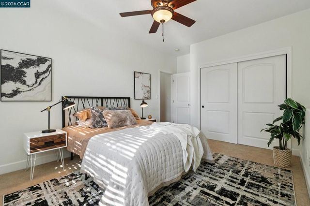 4360 Kingswood Dr, Concord, CA 94518