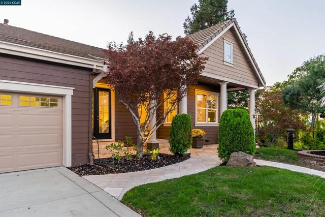 4360 Kingswood Dr, Concord, CA 94518