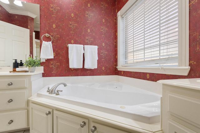 6652 E Fm 1396, Telephone, TX 75488