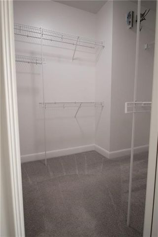 5607 S 43rd Street, Rogers, AR 72758