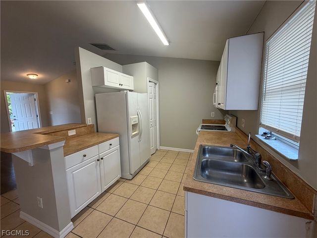 4807 5th ST W, Lehigh Acres, FL 33971