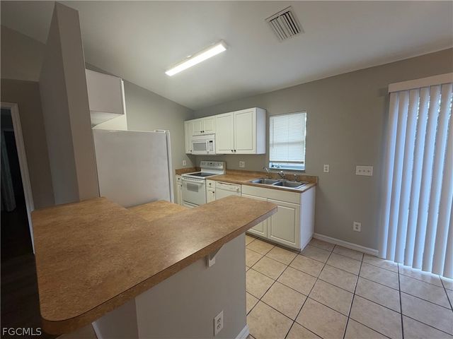 4807 5th ST W, Lehigh Acres, FL 33971