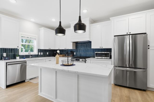 5431 Williston Road, Minnetonka, MN 55345