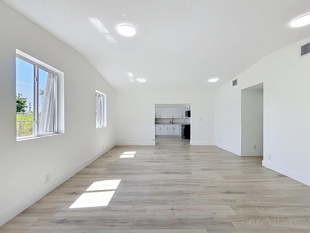 10235 SW 177th Street, Miami, FL 33157