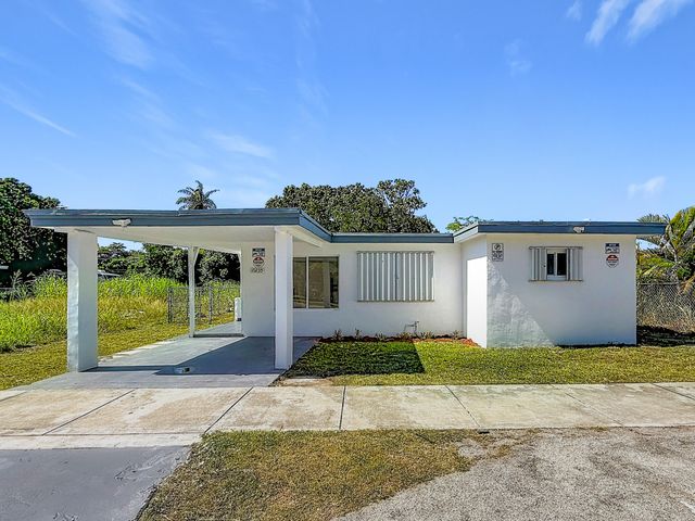 10235 SW 177th Street, Miami, FL 33157
