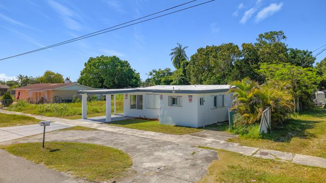 10235 SW 177th Street, Miami, FL 33157