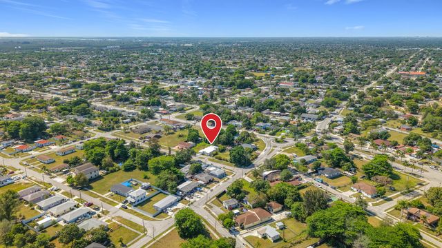 10235 SW 177th Street, Miami, FL 33157