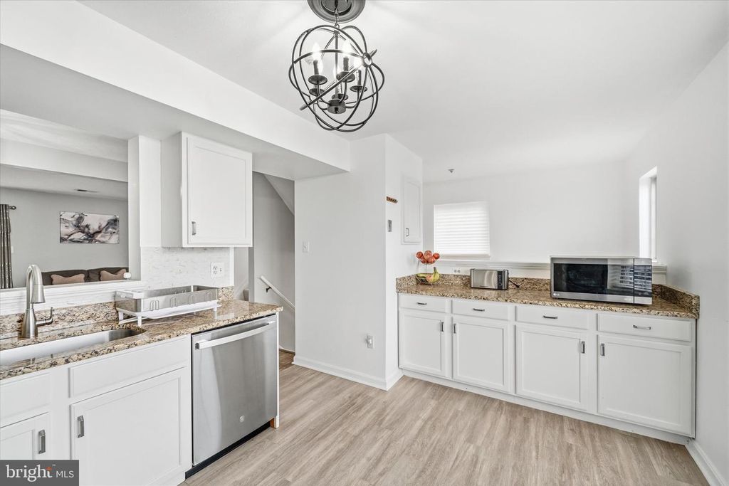 Image 11 of property listing at 5646 JOSEPH CT, New Market, MD 21774