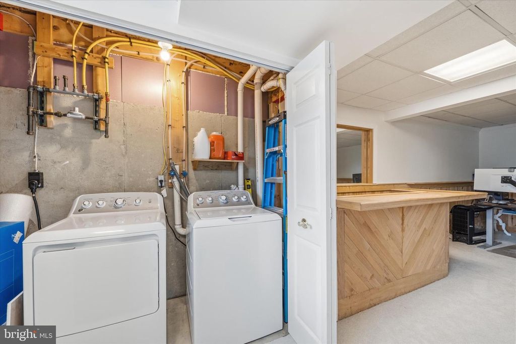 Image 30 of property listing at 5646 JOSEPH CT, New Market, MD 21774