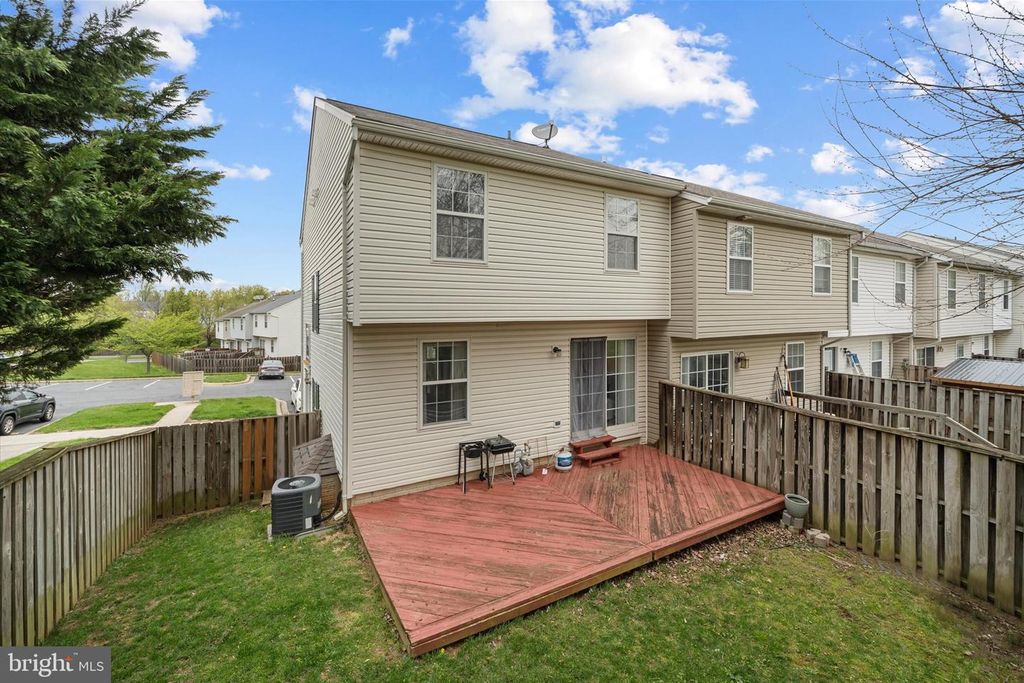 Image 31 of property listing at 5646 JOSEPH CT, New Market, MD 21774