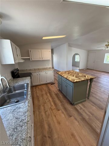 4410 East Cheyenne Way, Pahrump, NV 89061