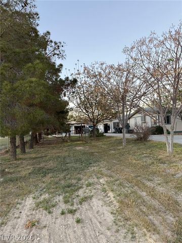 4410 East Cheyenne Way, Pahrump, NV 89061