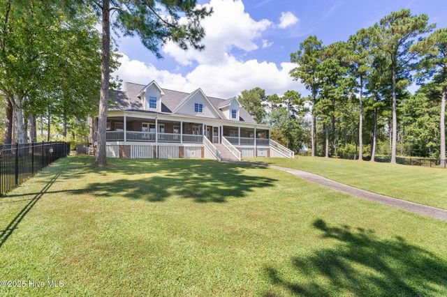 1134 N Shore Drive, Southport, NC 28461