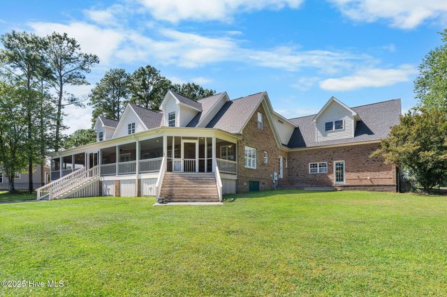 1134 N Shore Drive, Southport, NC 28461