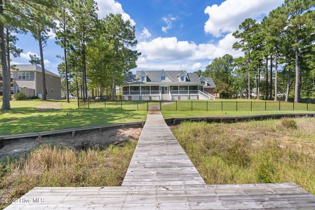 1134 N Shore Drive, Southport, NC 28461