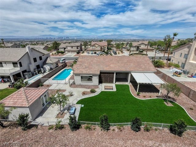 948 Sugar Springs Drive, Las Vegas, NV 89110