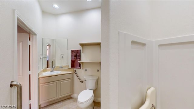 948 Sugar Springs Drive, Las Vegas, NV 89110