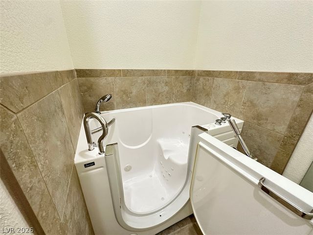 948 Sugar Springs Drive, Las Vegas, NV 89110