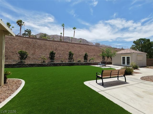 948 Sugar Springs Drive, Las Vegas, NV 89110