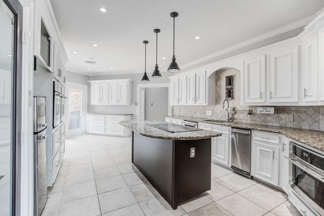 11618 Snowmass Drive, Houston, TX 77070