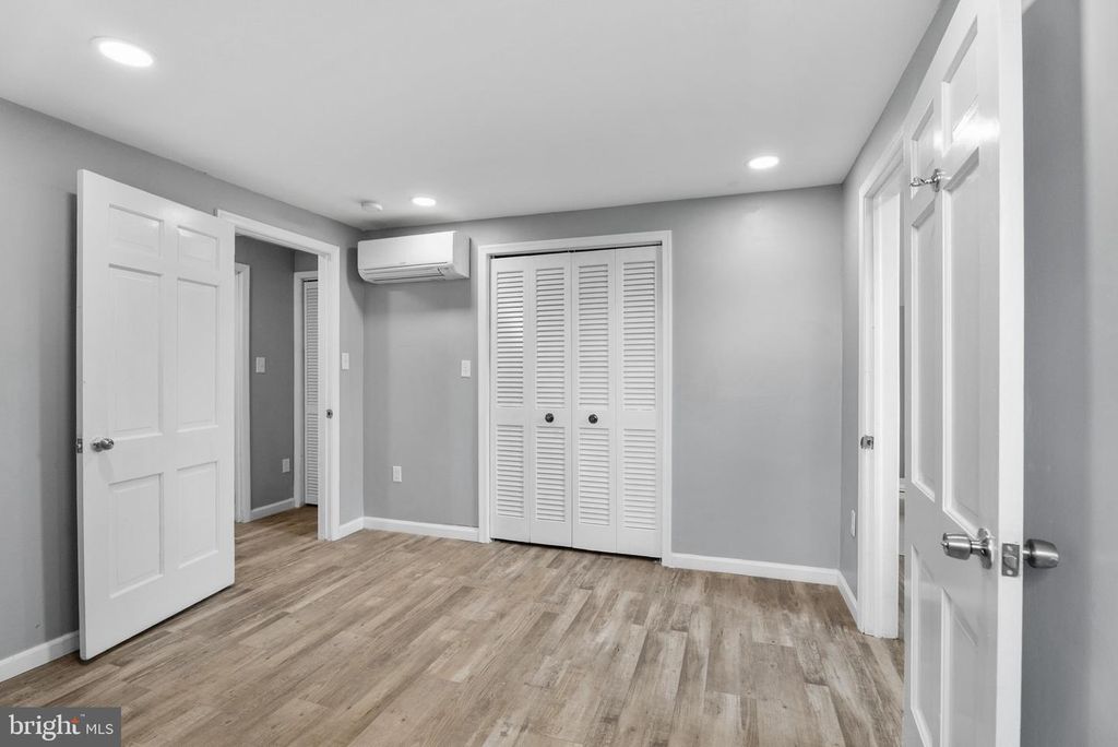 Image 14 of property listing at 3212 HAMILTON AVE, Baltimore, MD 21214