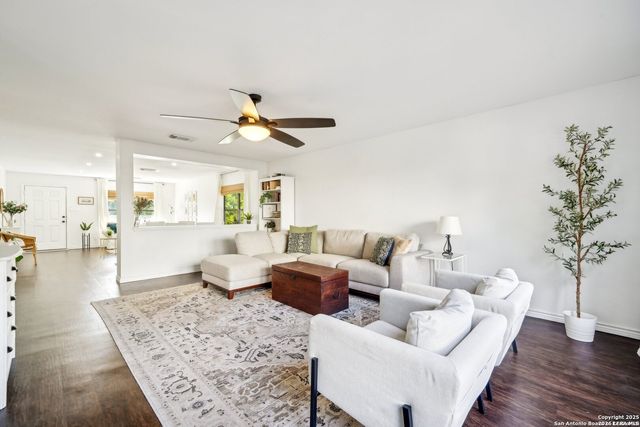 39 Longleaf Coral, San Antonio, TX 78247