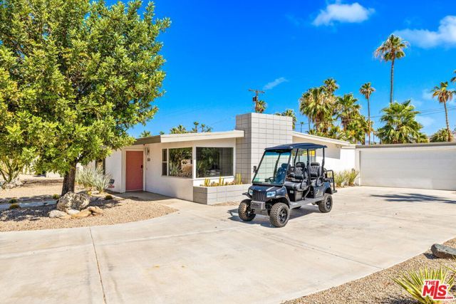 2123 E Belding Drive, Palm Springs, CA 92262