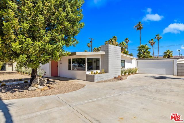 2123 E Belding Drive, Palm Springs, CA 92262