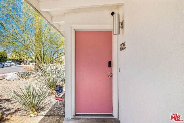 2123 E Belding Drive, Palm Springs, CA 92262