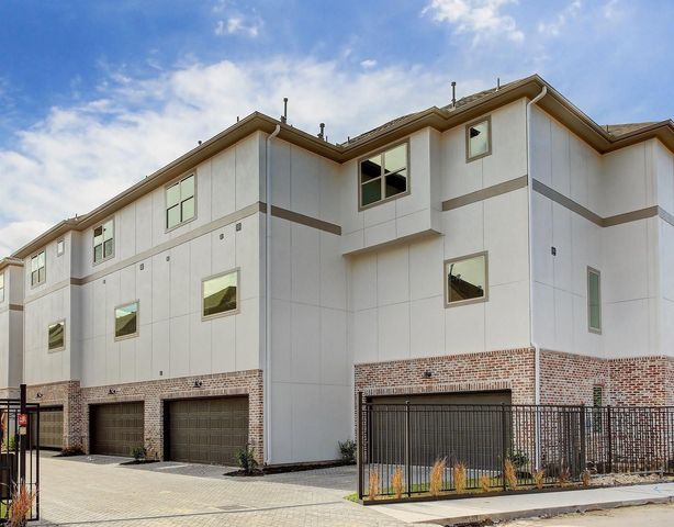 5209 Allen Street L, Houston, TX 77007