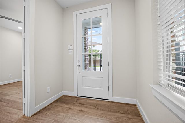 5209 Allen Street L, Houston, TX 77007