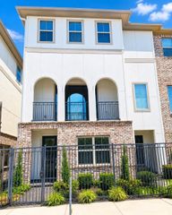 5209 Allen Street L, Houston, TX 77007