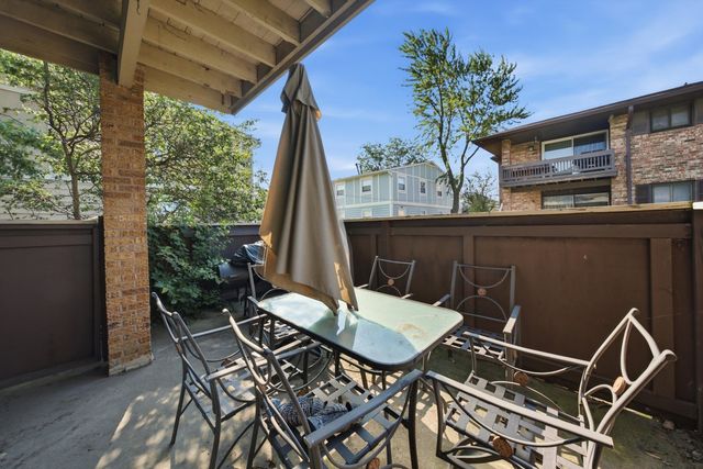 20127 Woodale Street 154, Lynwood, IL 60411