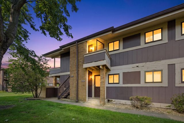 20127 Woodale Street 154, Lynwood, IL 60411