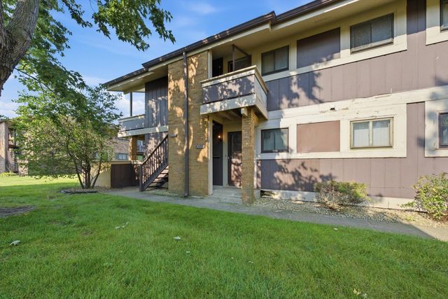 20127 Woodale Street 154, Lynwood, IL 60411