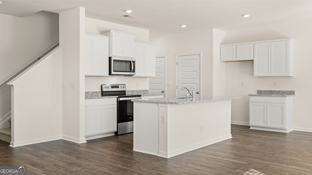 12058 Conrad Circle, Hampton, GA 30228